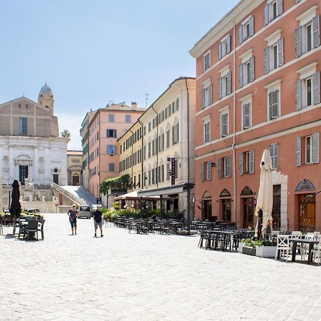 Palazzo Tancredi Apartment Ancona Exterior photo