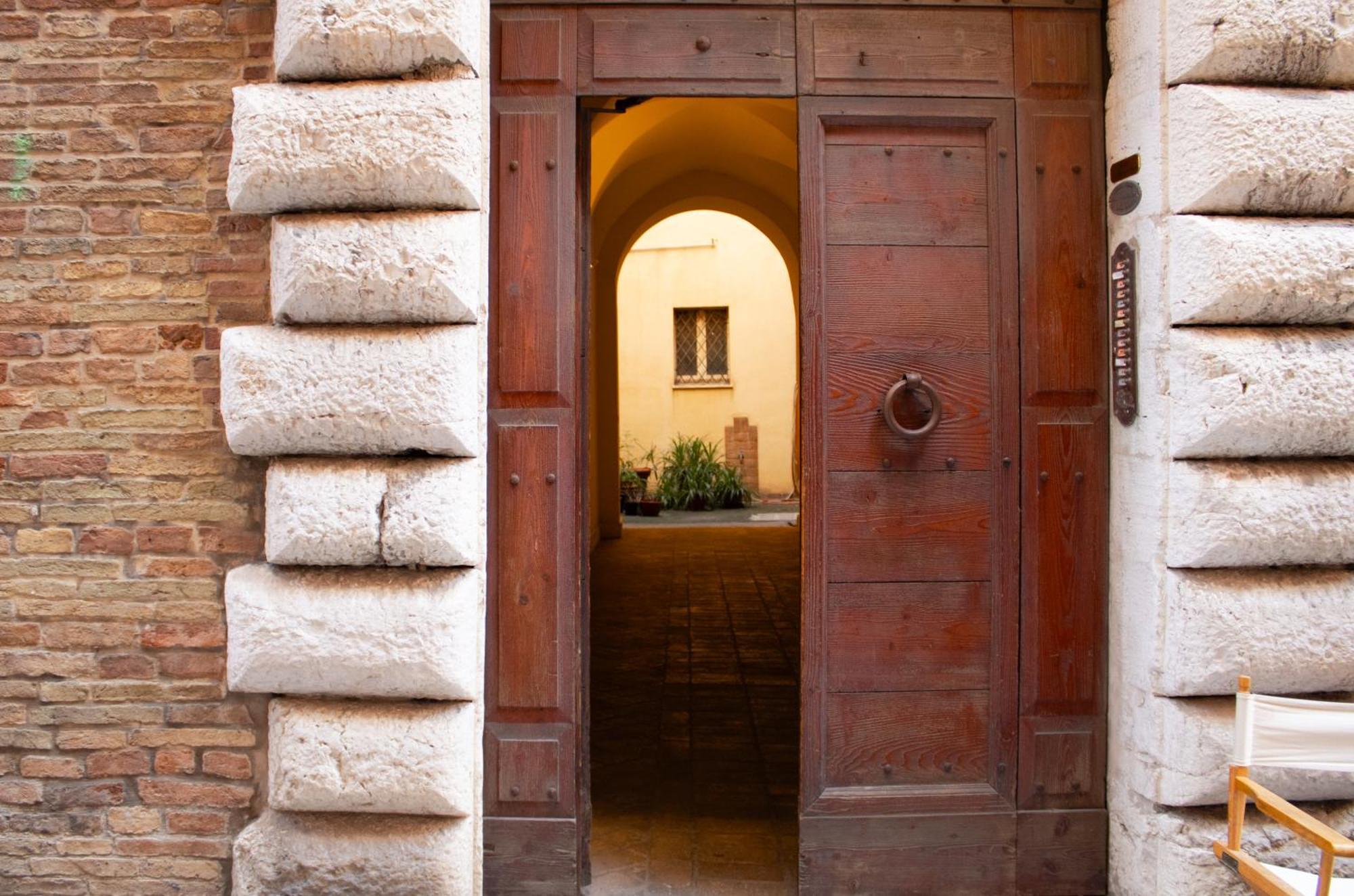 Palazzo Tancredi Apartment Ancona Exterior photo